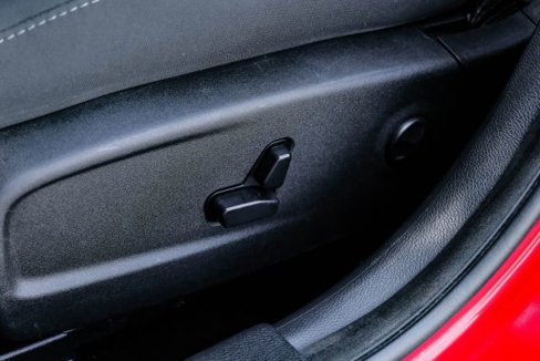 Used 2019 Dodge Charger SXT image 35