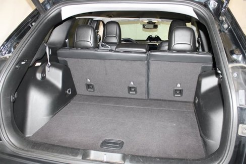 Used 2019 Jeep Cherokee Limited image 25