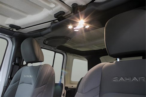 Used 2019 Jeep Wrangler Unlimited Sahara w/ Safety Group image 19