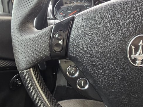 Used 2013 Maserati GranTurismo Sport image 46