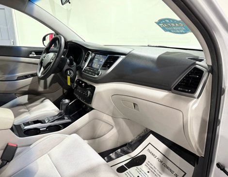 Used 2018 Hyundai Tucson SEL w/ Cargo Package image 15