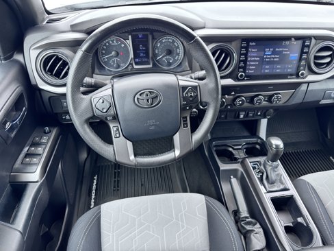 Used 2020 Toyota Tacoma TRD Off-Road image 19