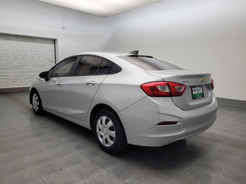 Used 2018 Chevrolet Cruze LS image 5