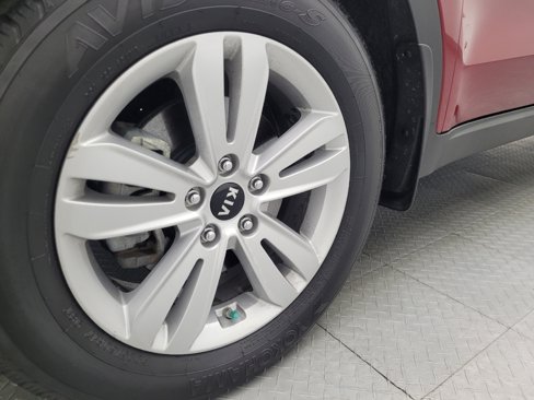 Used 2017 Kia Sportage LX w/ LX Popular Package image 31