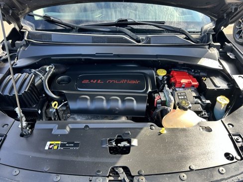 Used 2021 Jeep Compass Trailhawk image 8