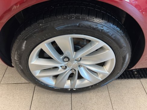 Used 2017 Buick Regal Premium w/ Driver Confidence Package #1 image 10