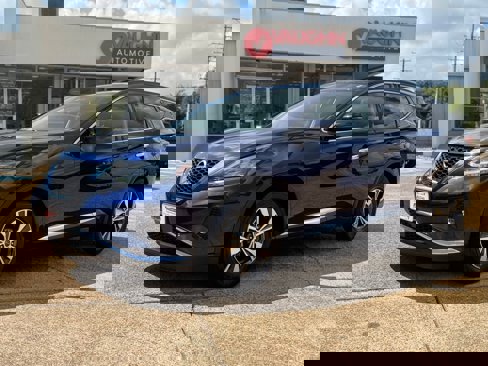 Used 2023 Nissan Murano SV image 1