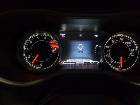 Used 2016 Jeep Cherokee High Altitude image 23