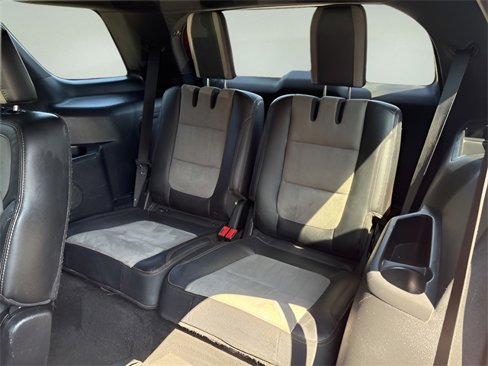 Used 2017 Ford Explorer XLT w/ Equipment Group 202A image 20