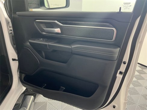 Used 2019 RAM 1500 Big Horn image 28