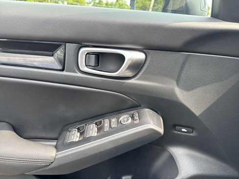 Used 2025 Honda Civic Sport Touring image 14