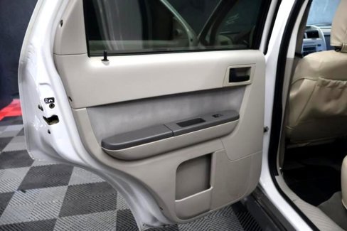 Used 2011 Ford Escape XLT w/ Class II Trailer Tow Pkg image 19