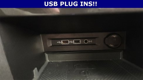 Used 2020 Volkswagen Tiguan SE w/ Panoramic Sunroof Package image 16