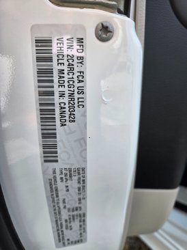 Used 2022 Chrysler Voyager LX image 13