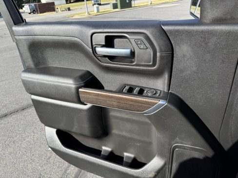 Used 2021 Chevrolet Silverado 1500 LT Trail Boss image 26