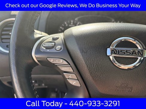 Used 2020 Nissan Pathfinder Platinum image 31