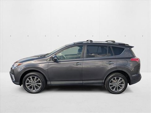 Used 2016 Toyota RAV4 Limited image 8