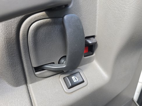 Used 2023 Chevrolet Express 2500 w/ Driver Convenience Package image 21