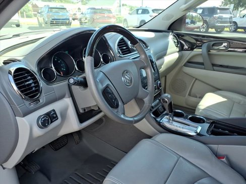 Used 2016 Buick Enclave Leather image 16