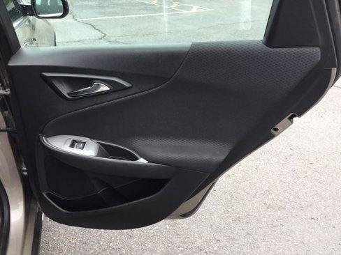 Used 2024 Chevrolet Malibu LS image 14