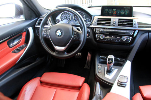 Used 2017 BMW 330i xDrive Sedan image 9
