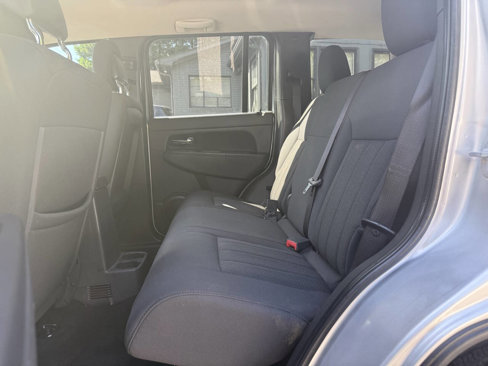 Used 2012 Jeep Liberty Sport w/ Popular Equipment Group image 10