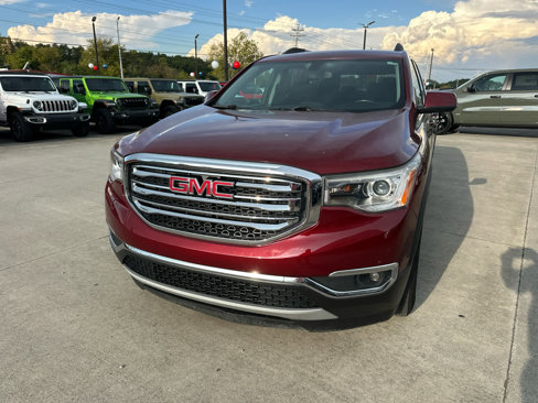 Used 2017 GMC Acadia SLE image 3