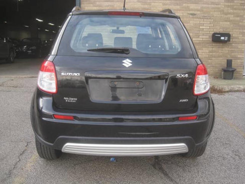 Used 2012 Suzuki SX4 AWD Hatchback image 7