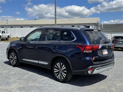 Used 2020 Mitsubishi Outlander AWD image 21
