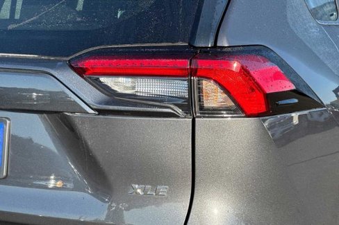 Used 2024 Toyota RAV4 XLE image 30