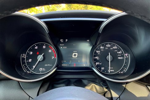 Used 2018 Alfa Romeo Giulia Ti Sport w/ Quick Order Package 22S Sport image 9