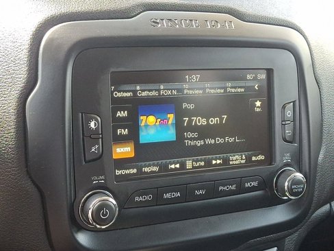 Certified 2015 Jeep Renegade Limited image 17