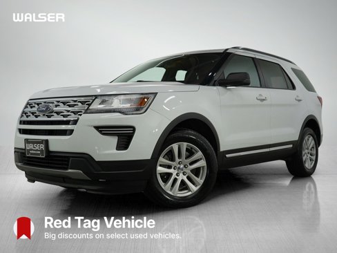 Used 2019 Ford Explorer XLT image 1