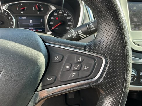 Used 2023 Chevrolet Equinox LT image 31