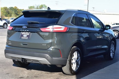 Used 2022 Ford Edge SEL w/ Convenience Package image 6