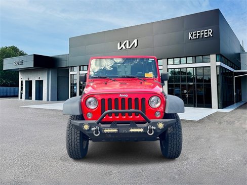 Used 2015 Jeep Wrangler Sport image 3