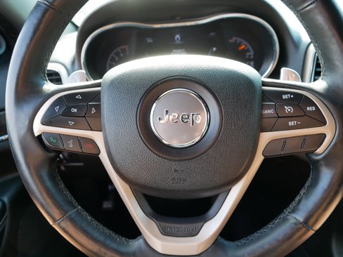 Used 2014 Jeep Grand Cherokee Limited image 25