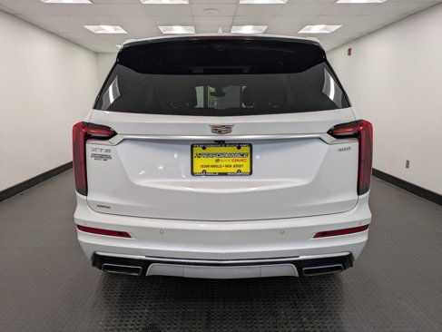 Used 2022 Cadillac XT6 Premium Luxury w/ Technology Package image 5
