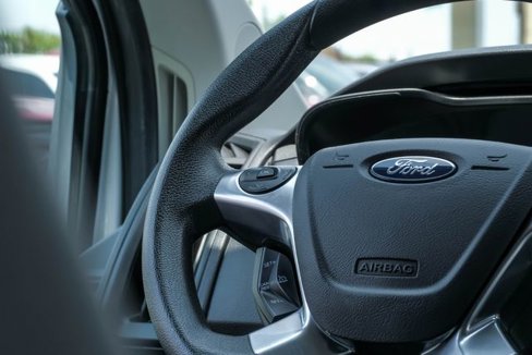 Used 2019 Ford Transit 150 XLT image 20