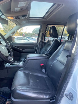 Used 2010 Ford Explorer Limited image 14