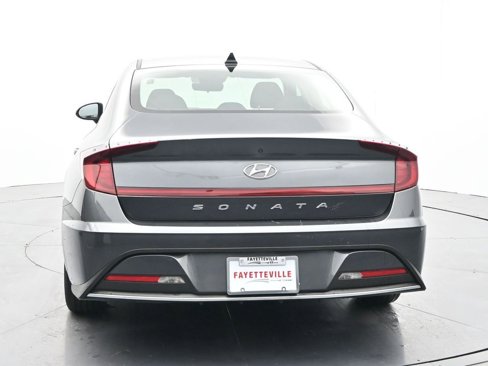 Used 2022 Hyundai Sonata SE w/ Cargo Package image 8