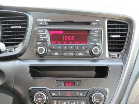 Used 2012 Kia Optima LX w/ Convenience Pkg image 28
