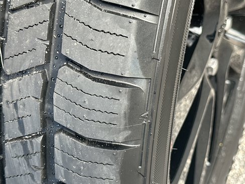 Used 2022 Jeep Grand Cherokee Laredo X image 12