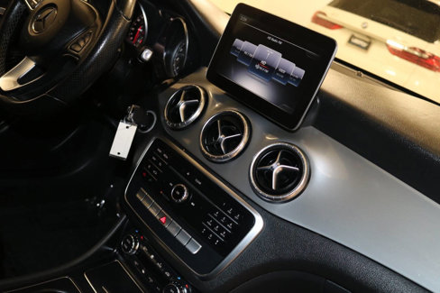 Used 2017 Mercedes-Benz CLA 250 image 39