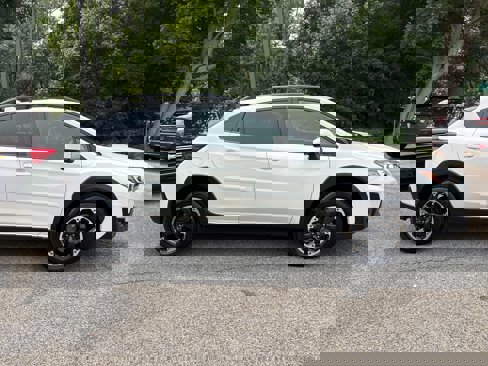 Used 2023 Subaru Crosstrek 2.0i Premium image 9
