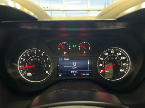 Used 2019 Chevrolet Camaro LT image 14
