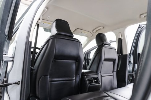 Used 2024 Ford Edge SEL image 30