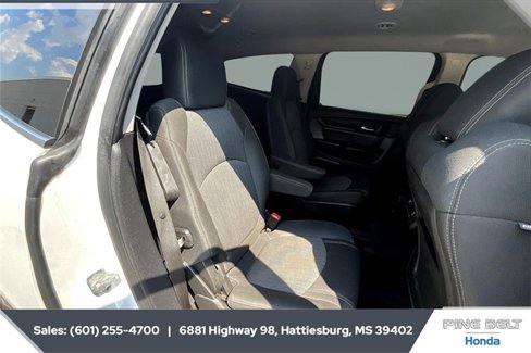 Used 2016 Chevrolet Traverse LT image 20