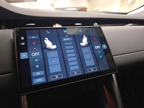 Certified 2025 Land Rover Discovery Sport S image 29