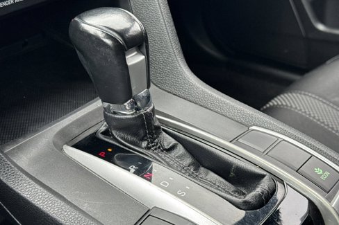 Used 2019 Honda Civic Sport image 16